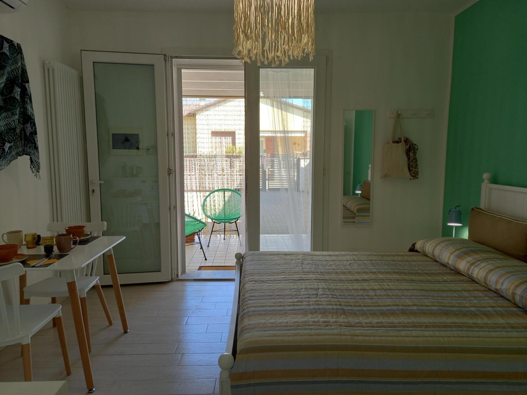B&B La Stanza Del Borgo Cervia Luaran gambar